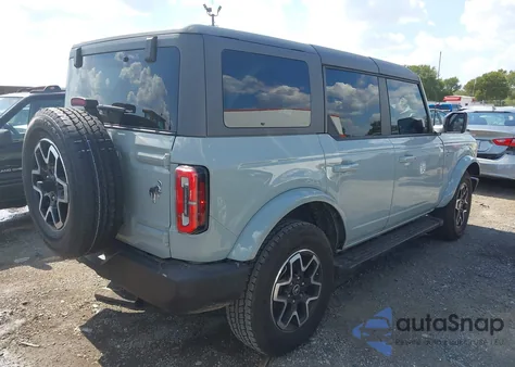 2024 Ford Bronco Outer Banks z USA, uszkodzony, nr VIN 1FMEE8BP5RLA43689